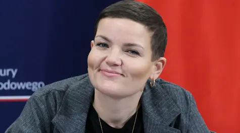 Rafał Trzaskowski płacił Marcie Cienkowskiej. Z miejskiej kasy firma minister kultury tylko w 3 lata zainkasowała niemal 1,7 mln zł!