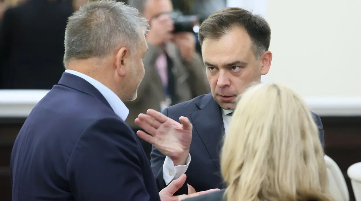 Polski urząd walczy o pieniądze z Gazpromu. Na drodze stanął minister finansów