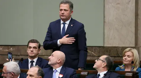 Rządzą szpitalami i zajmują się polityką. Posłowie KO zarabiają krocie jako szefowie szpitali