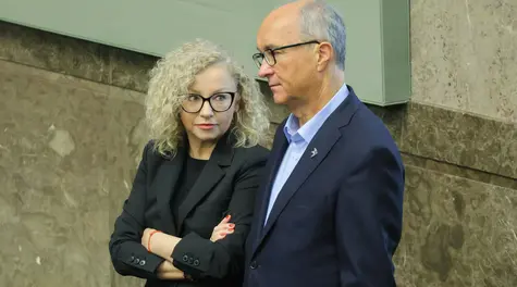 Status osoby najbliższej: To będzie moment przełomowy, czy jedynie ciąg dalszy politycznych obietnic? Rząd przyjął projekt ustawy o statusie osoby najbliższej