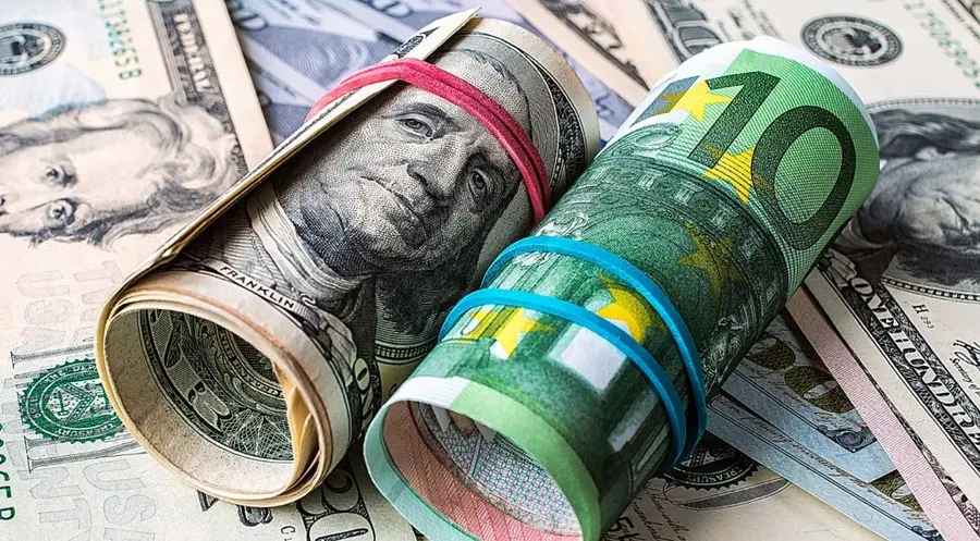 Gra na słowa, im gorzej tym lepiej. Kurs euro do dolara (EUR/USD) poniżej ważnej granicy, cena funta (GBP) jest blisko 5,40 zł. | FXMAG INWESTOR