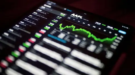 Geopolityka wspiera ropę, technologia ciąży rynkom, a WIG20 pod presją