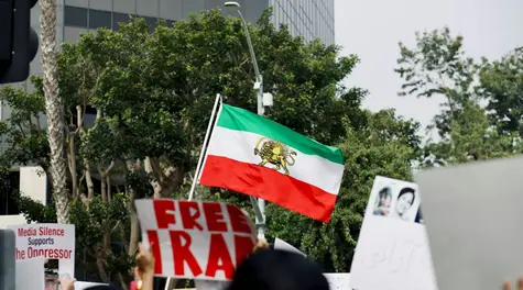 Szybkie zejście kursu EUR/USD do 1,16! Trump grozi mocnym uderzeniem na Iran