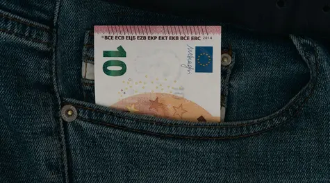 Kurs eurodolara EUR/USD najniżej w tym roku! Co dalej z notowaniami euro i dolara?
