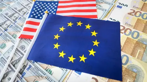 Kurs euro EUR/PLN pozostaje w przedziale 4,27-4,28. Rynek czeka na dane z rynku pracy USA