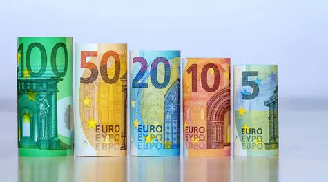 Kurs euro przebije 4,30 PLN? Odważne prognozy dla USD/PLN i EUR/PLN na drugi kwartał