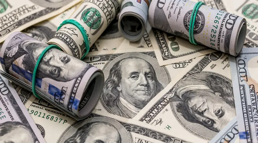 Ile kosztuje dolar 17 maja 2024? Po ile jest dzisiaj dolar amerykański (kurs USD/PLN)?