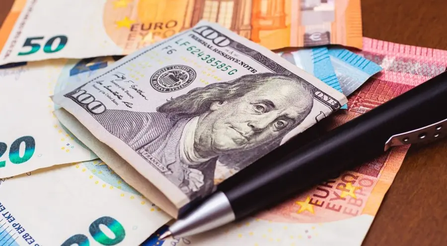 Jakie są szanse na przełamanie 1,05$ na eurodolarze (EURUSD)? Analityk uważa, że euro może nadal zyskiwać | FXMAG INWESTOR