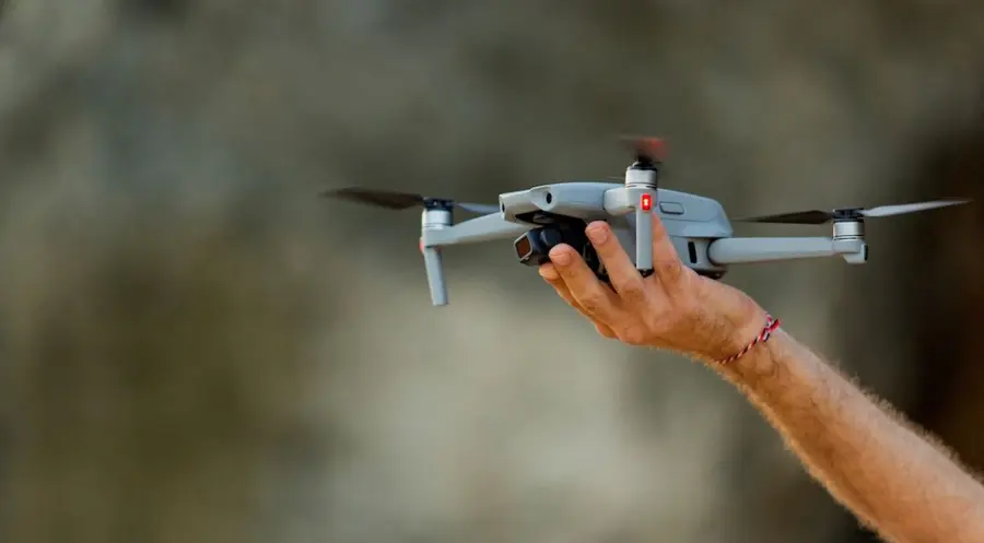 JR HOLDING inwestuje w producenta dronów UAV | FXMAG INWESTOR