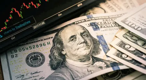Kurs dolara (USD) może nieoczekiwanie wzrosnąć? Sprawdzamy sytuację rynku walutowego! | FXMAG INWESTOR
