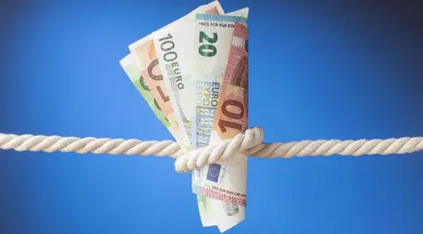 Kurs euro do polskiego złotego w okolicach 4,50zł. Inwestorzy oczekują umocnienia PLN - NBP jednak nie będzie osłabiał waluty? | FXMAG INWESTOR