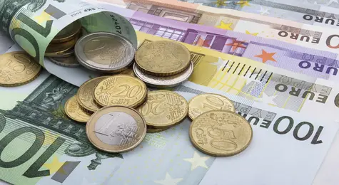Kurs euro prognozy na najbliższe dni: ile kosztuje euro 01.02.2024? Aktualny kurs euro. Sprawdź, jaki jest kurs euro w lutym
