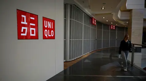 Niepokojący kurs dolara uderza w giganta. Akcje runęły mimo rekordowych wyników finansowych | Akcje Fast Retailing, giełda, prognozy, kursy walut, kurs USD/JPY