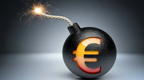 Kursy walut 13 grudnia 2023: euro poleciało na łeb, na szyję! Sprawdź, ile kosztuje dolar (USD), rubel (RUB), funt (GBP), korona (SEK), euro (EUR)