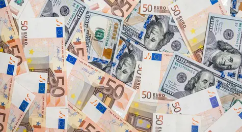 Kurs eurodolara (EUR/USD) zyska dzięki danym z Niemiec? Złoty (PLN) pozostaje w bezruchu