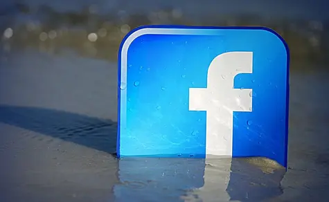 Martin Lewis pozywa Facebooka za reklamy kryptowalutowych scamów