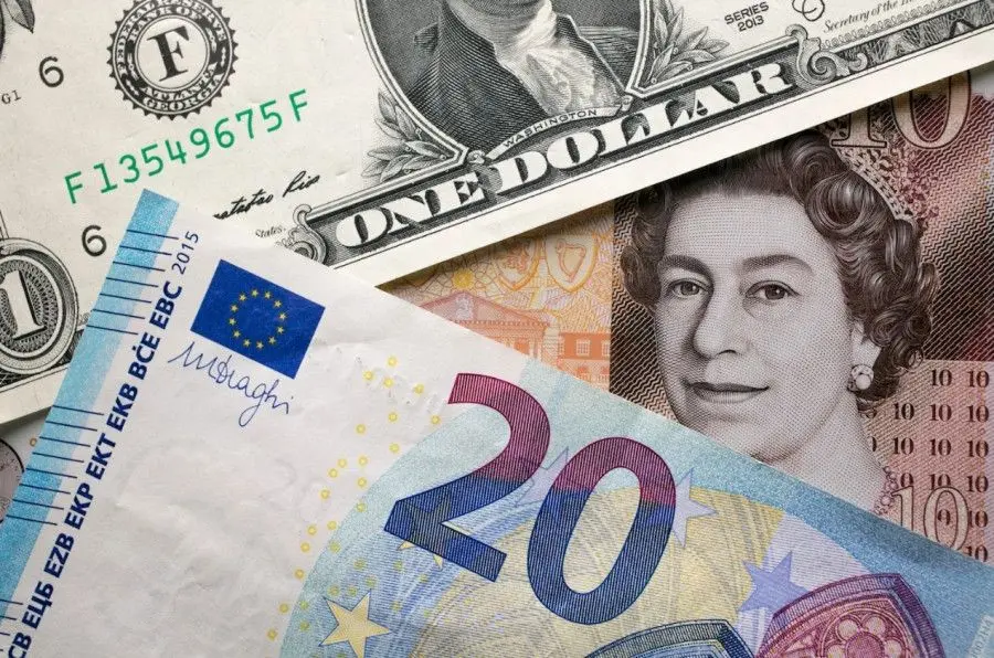 Nadchodzi spadek dolara (USD). Czy warto już teraz kupować euro (EUR) i funty (GBP)? | FXMAG INWESTOR