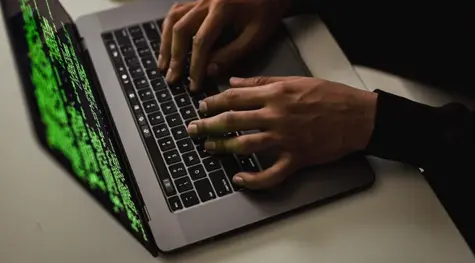 Najpopularniejsze sztuczki cyberprzestępców – nie daj się oszustom! | FXMAG INWESTOR