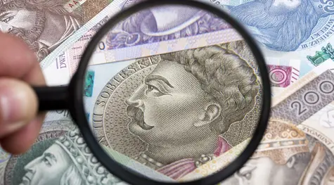 Narodowa waluta (PLN) pod presją. Próba ratunku "złotówki" zakończona fiaskiem. Nowy historyczny szczyt na złocie | FXMAG INWESTOR