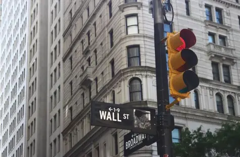 Niewielkie cofnięcie na Wall Street, GPW wyraźnie w tyle