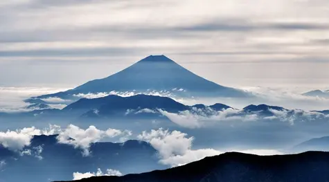 Nikkei szaleje pomimo słabszych od oczekiwań danych z Japonii. Jen japoński lekko w górę (USD/JPY) | FXMAG INWESTOR