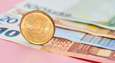 Zmiany na notowaniach walut: kurs euro do złotego (EURPLN) w górę, węgierski forint (HUF) wraca do przeceny, czeska korona (CZK) nadal mocna! | FXMAG INWESTOR