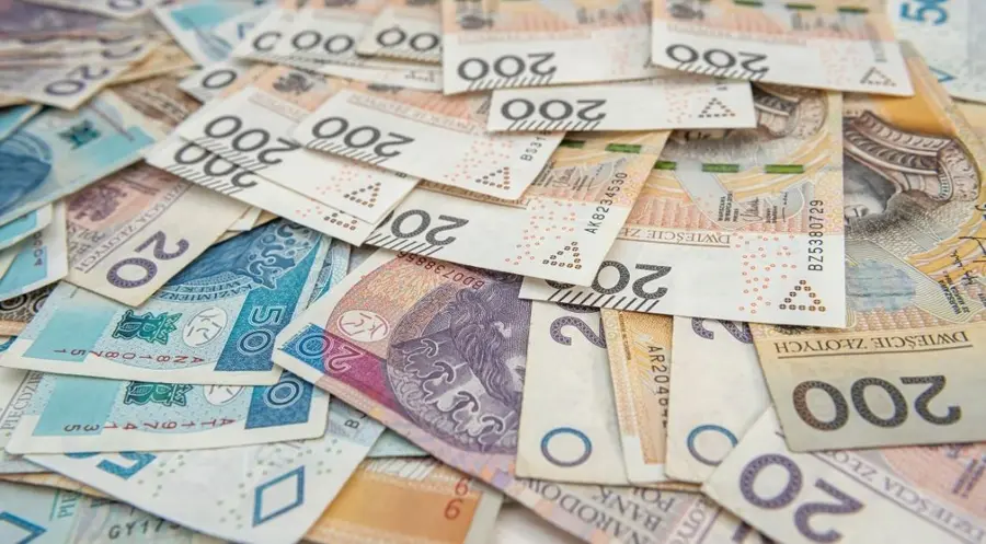 Oczekujemy, że resort finansów uplasuje papiery o łącznej wartości 4,5 mld PLN! Czy aukcja zamiany poskutkuje zawirowaniem na krajowym rynku długu?