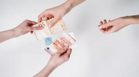 Lekka poprawa nastrojów w Europie. Kurs złotego (PLN) zyskuje
