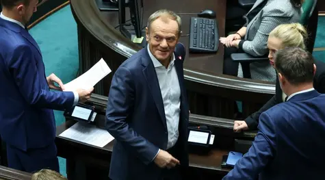 PILNE! Prezes NBP stanie przed Trybunałem? Donald Tusk zabrał głos | FXMAG INWESTOR