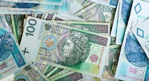 PILNE! Wynagrodzenia w Polsce - zaskakujące dane. Sprawdź, czy zarabiasz powyżej średniej! | FXMAG INWESTOR