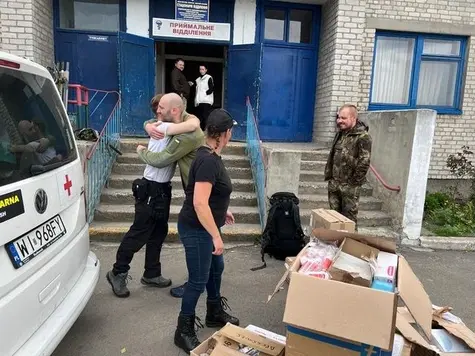 Polscy medycy ewakuują rannych z Ukrainy. "Każdy konwój to historia ludzkich tragedii" | FXMAG INWESTOR