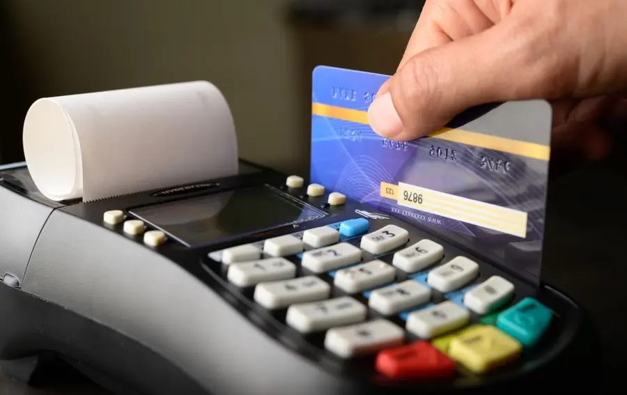 Ranking kart kredytowych sierpień 2023. Którą kartę kredytową wybrać w sierpniu? Najlepsze karty kredytowe  | FXMAG INWESTOR