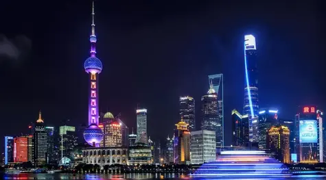 Rząd nakłada ograniczenia sprzedaży technologii AI do Chin — akcje Nvidia tracą 6 proc. | FXMAG INWESTOR