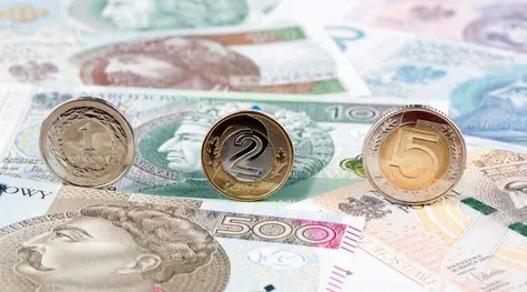 Słaby złoty (EUR/PLN) mimo lepszych od oczekiwań danych o krajowym PKB w Q3 | FXMAG INWESTOR