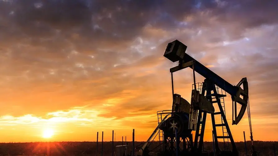 Surowce: Obawy inwestorów wywołują gwałtowny spadek cen ropy | FXMAG INWESTOR