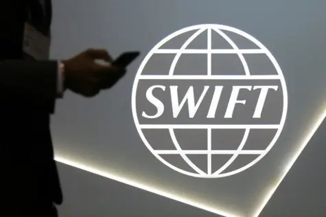 SWIFT przyśpiesza przelewy międzynarodowe w obawie przed bitcoinem
