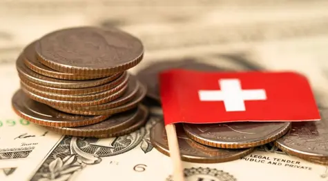 Szwajcaria ani myśli o podwyżkach stóp procentowych. Czy kurs szwajcarskiego franka (CHF) w końcu odwróci trend względem euro (EUR)? | FXMAG INWESTOR