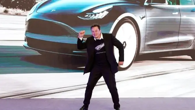 Tesla to senny koszmar grających na spadki. Gdzie jest granica wzrostów? | FXMAG