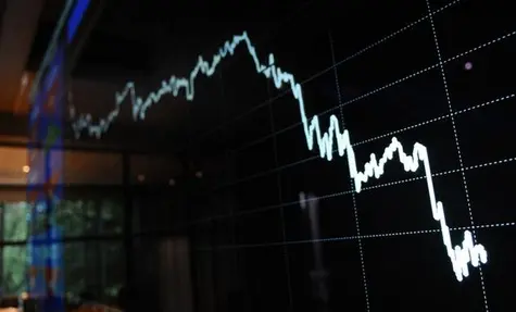 To te wydarzenia poruszyły kursami funta, euro i złotego w kończącym się tygodniu