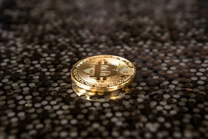 Trudne czasy przed bitcoinem. Cena spadnie o kilka tysięcy dolarów USD?