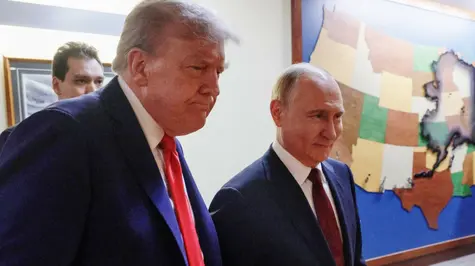 Czy Trump tańczył, jak Putin zagrał? Oto kulisy ich cichego układu
