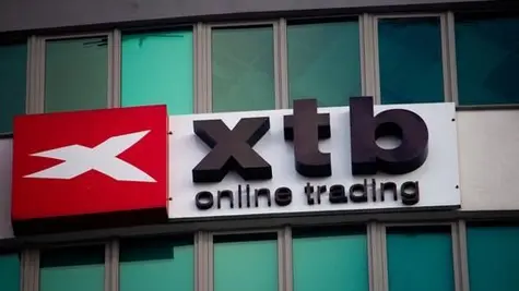 XTB odpowiada za wielomilionowe straty klientów? Broker odpowiada na zarzuty | FXMAG