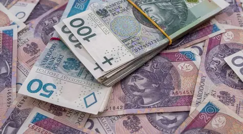 Załamanie na kursie złotego (PLN)! Co osłabiło krajową walutę?