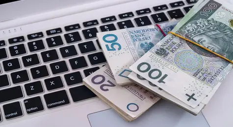 Złoty pod wpływem zewnętrznych czynników