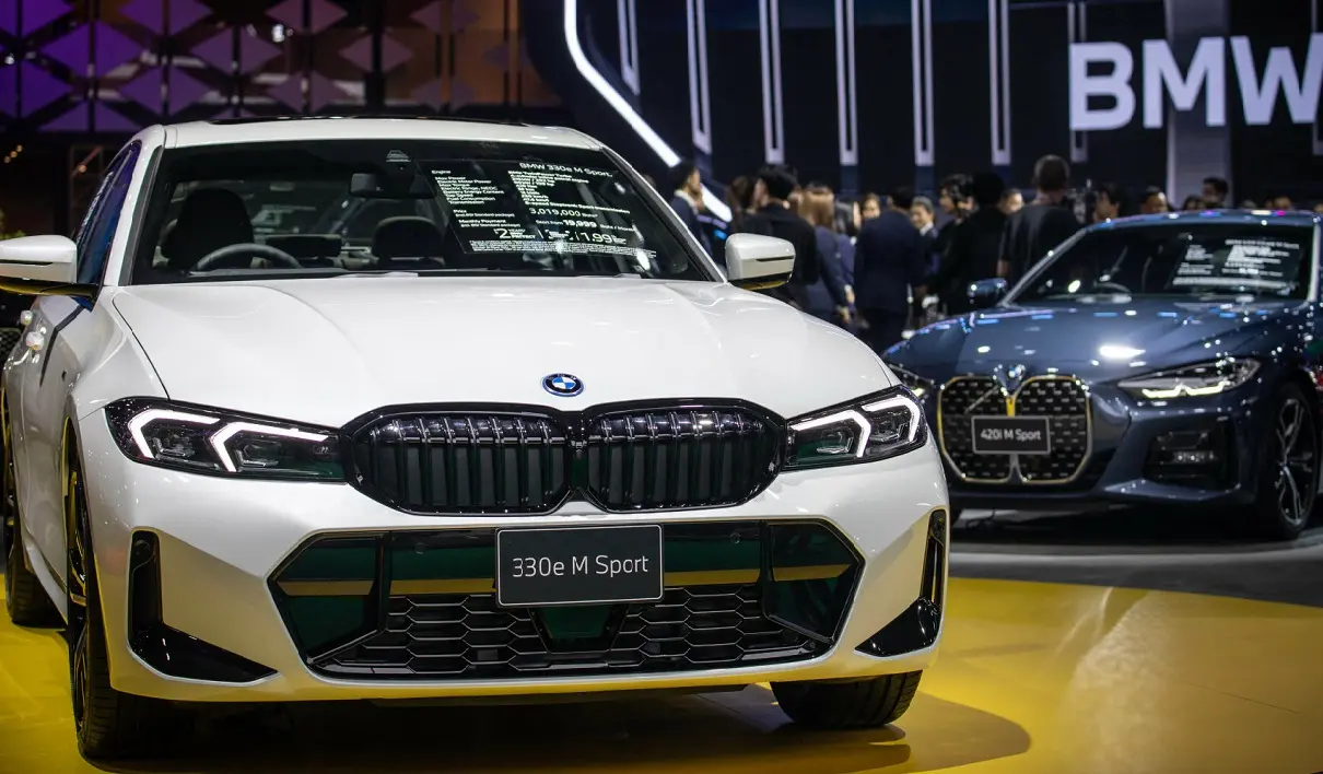 Pokaźny spadek zysków BMW. Czy rewolucja samochodów elektrycznych nie popłaca?
