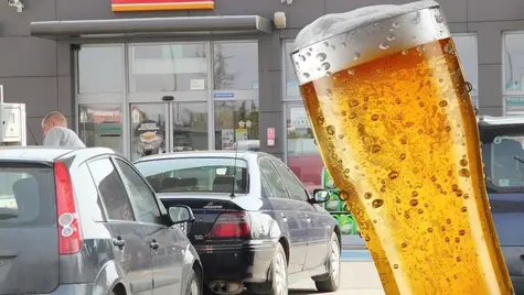 Blisko 49 proc. młodych Polaków jest za wprowadzeniem nocnego zakazu sprzedaży alkoholu na stacjach paliw