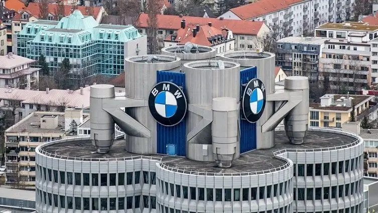BMW zwalnia pracowników | FXMAG INWESTOR