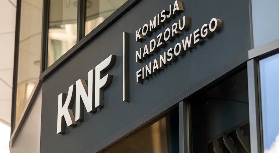 KNF wszczyna postępowanie! Największym bankom grożą wielomilionowe kary