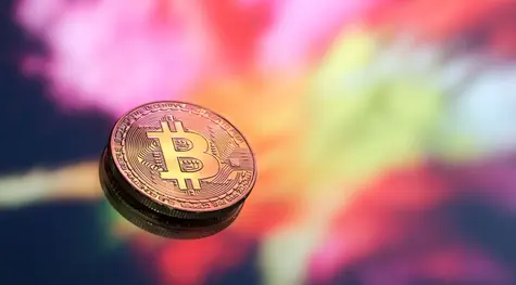 Duży gracz kupuje bitcoiny (BTC) o wartości 100 milionów dolarów! Amerykańskie debiuty na giełdzie z ogromną stopą zwrotu | FXMAG INWESTOR