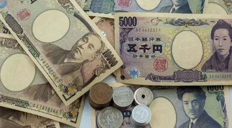 Funt brytyjski (GBP), jen japoński (JPY), dolar amerykański (USD) w czwartek 1 kwietnia. Kalendarz ekonomiczny Forex